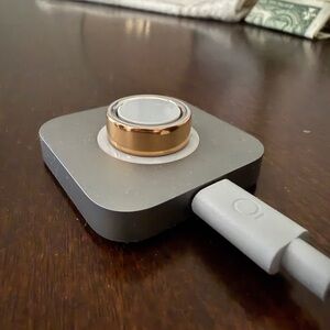 Rose gold never used Oura ring size 7